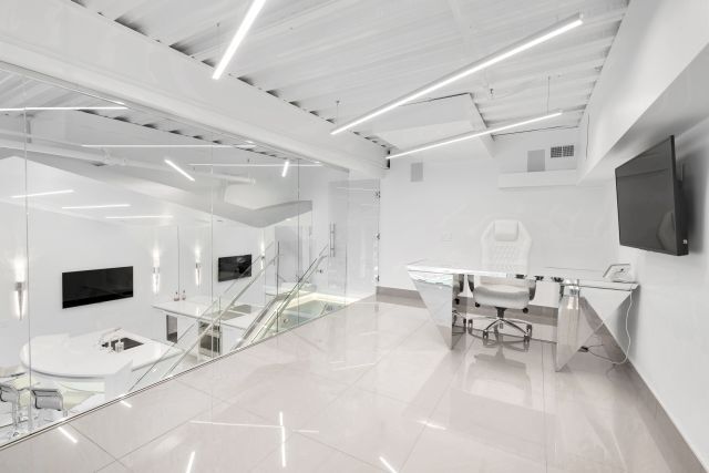 More Photos Of 142 Pit Ln, Pontiac Flex For Sale