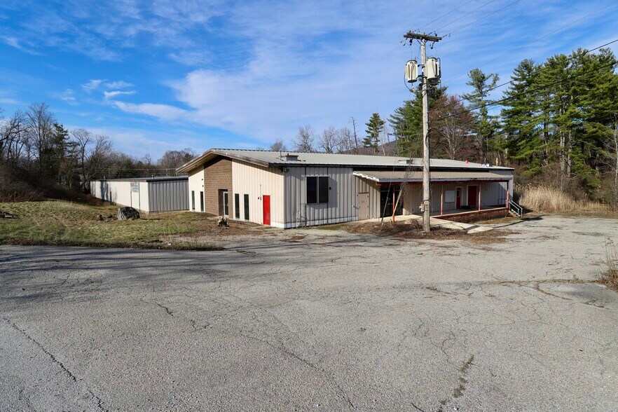 More Photos Of 127 Quality Ln, Rutland Industrial For Sale