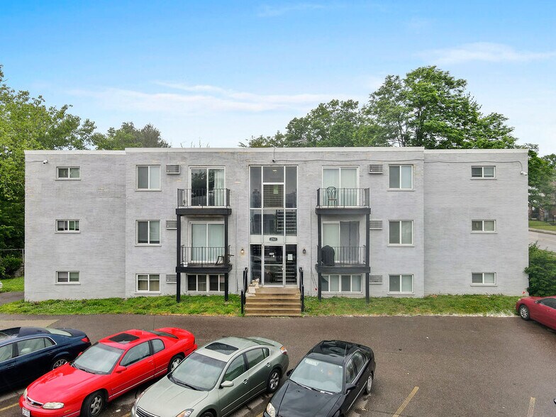 More Photos Of 2749 Queen City Ave, Cincinnati Apartments For Sale
