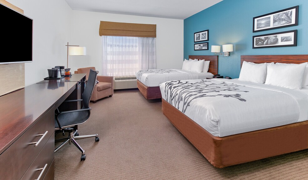 More Photos Of 615 City Center Way, Longview Hotel For Sale