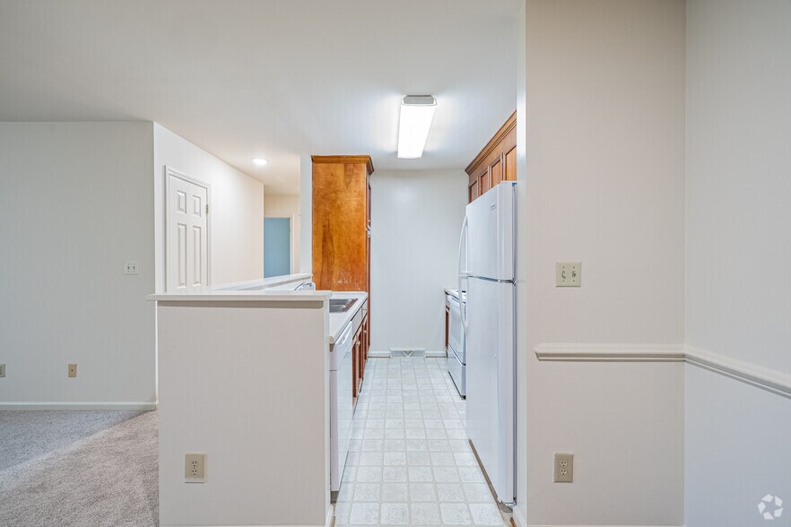 More Photos Of 2820 Hydraulic Rd, Charlottesville Apartments For Lease