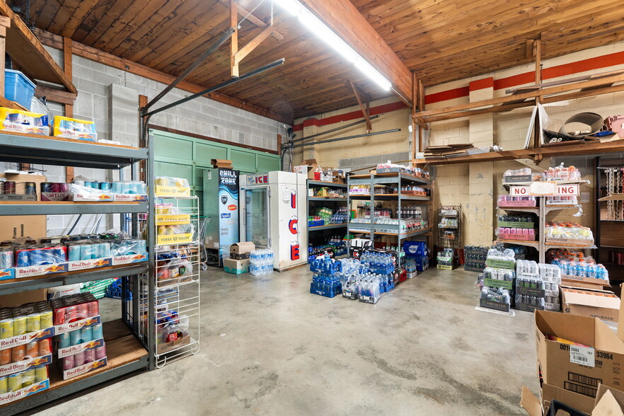More Photos Of 402 Marine Dr, Port Angeles Service Station For Sale