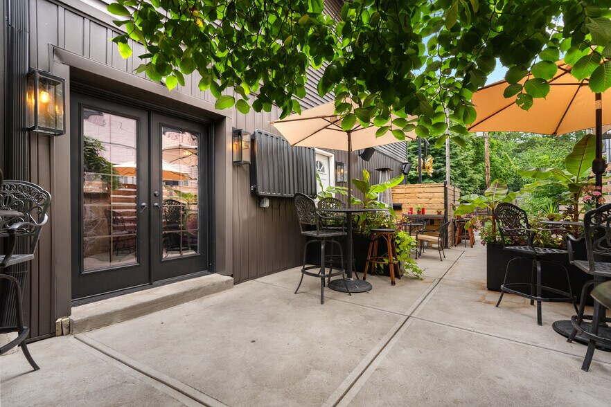 More Photos Of 2102 Freeman Ave, Cleveland Bar For Sale