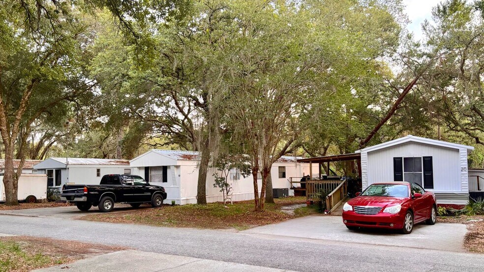 More Photos Of 14455 E Highway 25, Ocklawaha Manufactured Housing Mobile Home Park For Sale