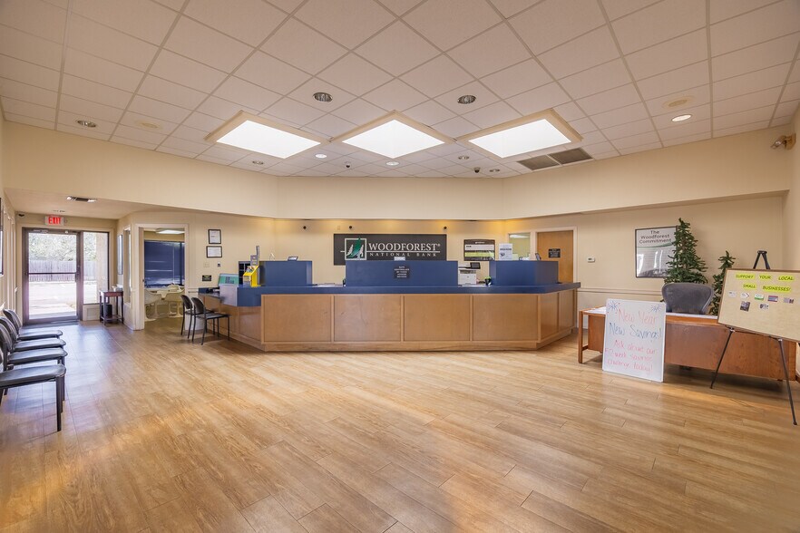 More Photos Of 703 Commerce St, Refugio Office For Sale