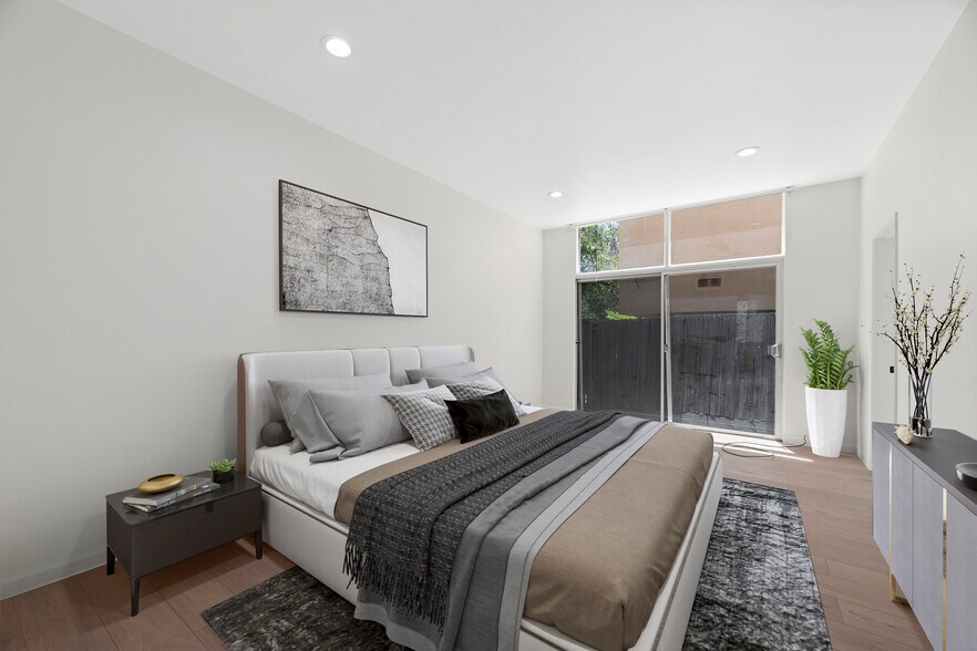 More Photos Of 329 S Rexford Dr, Beverly Hills Apartments For Sale