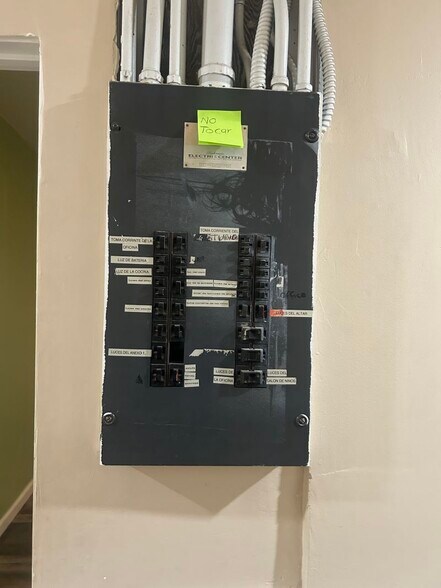 More Photos Of 11816-11822 Felton Ave, Hawthorne Storefront Retail Residential For Sale