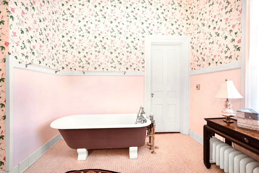 More Photos Of 1902 Jefferson Pike, Knoxville Lodge Meeting Hall For Sale