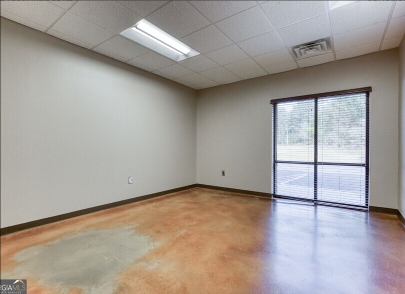 More Photos Of 1958 Youth Monroe Rd, Monroe Medical For Sale