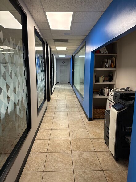 More Photos Of 12810 Century Dr, Stafford Showroom For Lease