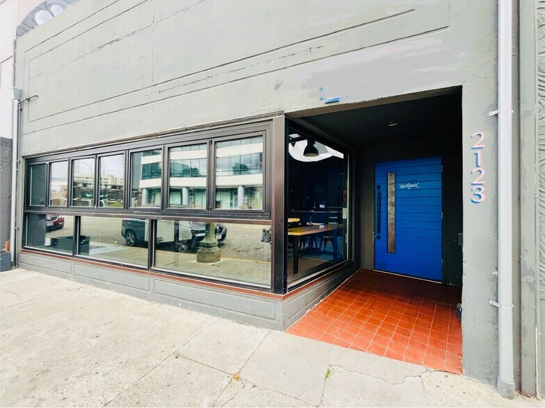 Primary Photo Of 2123 Franklin St, Oakland Restaurant For Lease