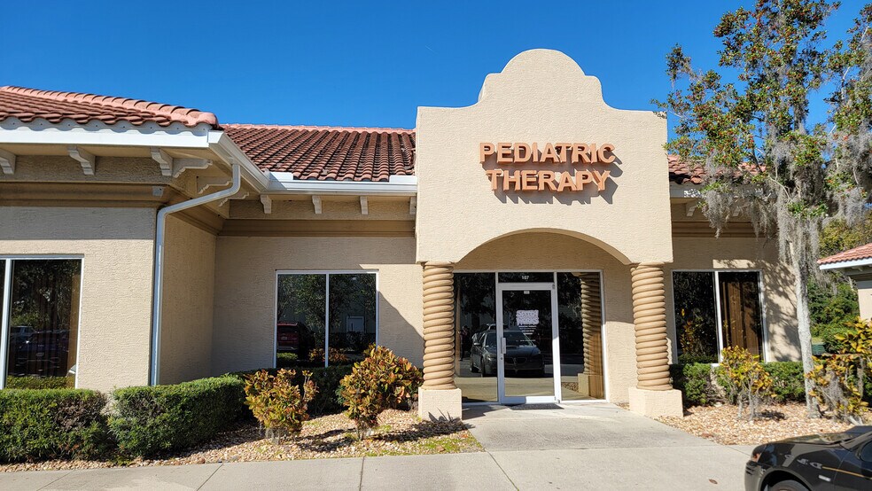 More Photos Of 900 N Swallow Tail Dr, Port Orange Medical For Lease