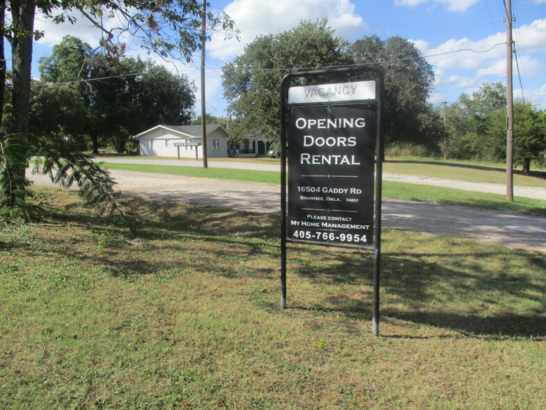More Photos Of 16504 Gaddy Rd, Shawnee Manufactured Housing Mobile Home Park For Sale