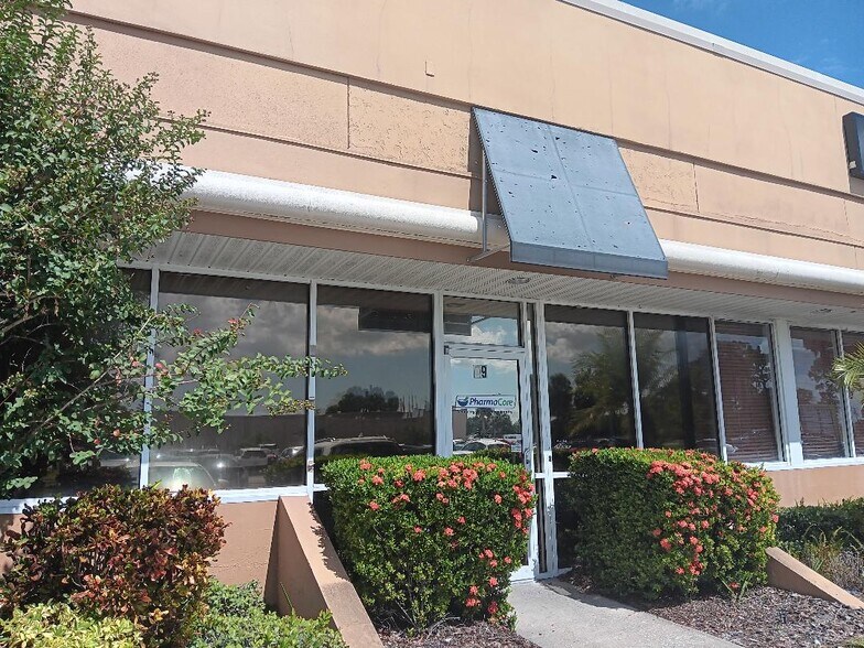 More Photos Of 5406 Hoover Blvd, Tampa Office For Lease