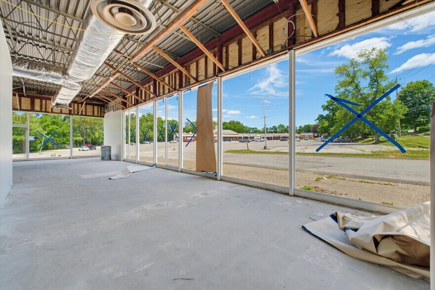 More Photos Of 1366 E Main St, Shrub Oak Unknown For Lease