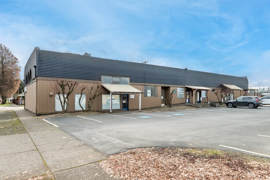 Primary Photo Of 1106 Douglas St, Longview Medical For Lease