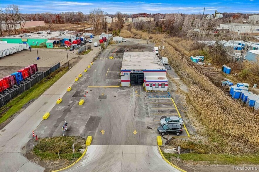 More Photos Of 27990 Wick Rd, Romulus Manufacturing For Sale
