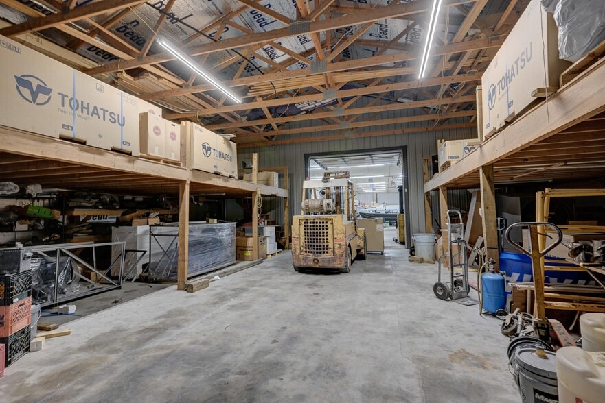 More Photos Of 4961 Highway 43, Seneca Marina For Sale