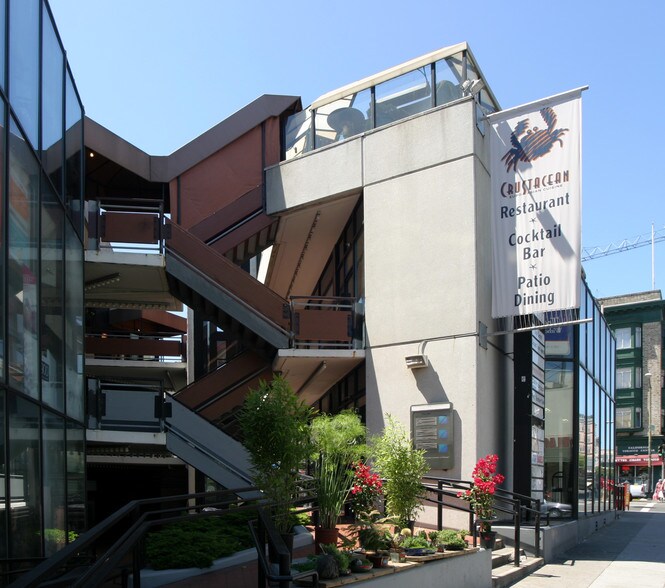 More Photos Of 1475 Polk St, San Francisco Storefront Retail Office For Lease