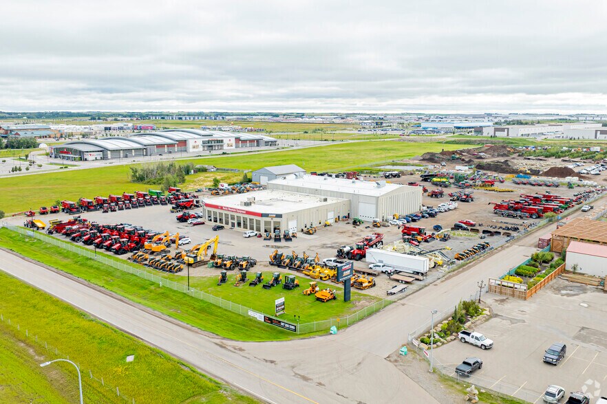 More Photos Of 260180 Writing Creek Cres, Rocky View No 44 Flex For Lease