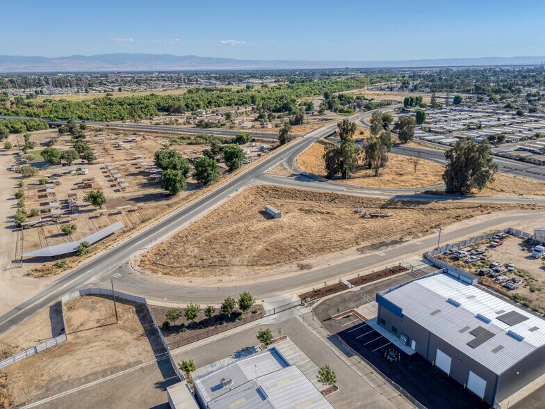 More Photos Of Angus Ln @ E Roberts Ln, Bakersfield Land For Sale