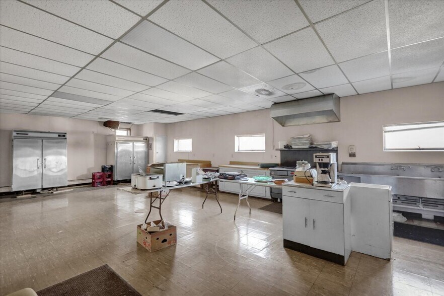 More Photos Of 301 Heffner St, Minersville Specialty For Sale