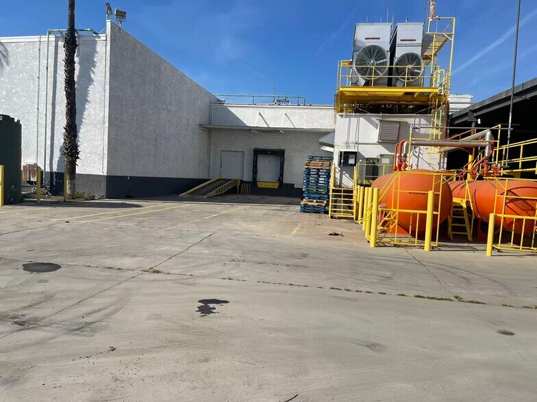 More Photos Of 369 Road 176, Delano Refrigeration Cold Storage For Sale