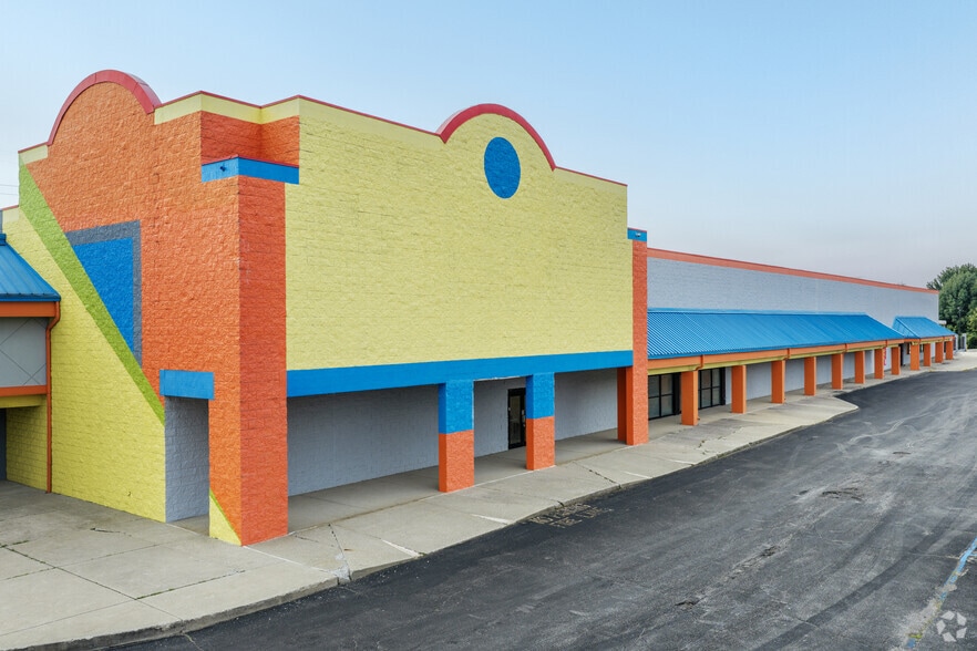 Primary Photo Of 3643-3749 Commercial Dr, Indianapolis Unknown For Lease