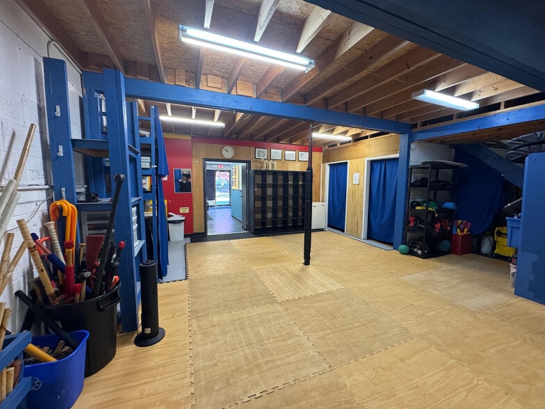 More Photos Of 12726-12832 141st St NW, Edmonton Flex For Sale