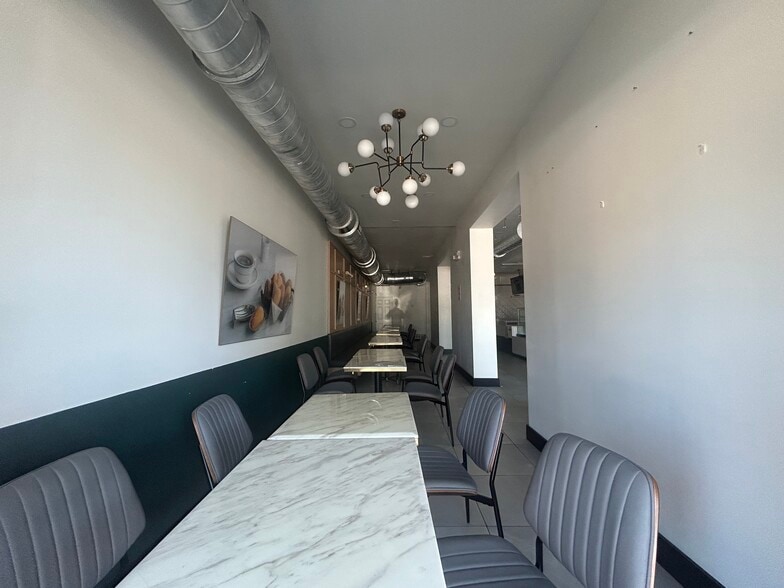 More Photos Of 1230 W Fairbanks Ave, Winter Park Freestanding For Lease