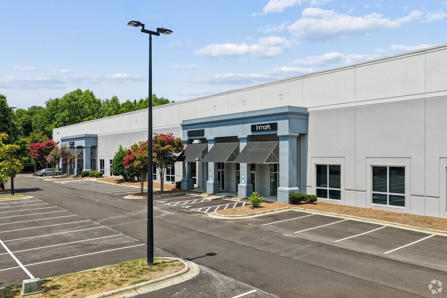 More Photos Of 4198 Eagle Hill Dr, High Point Unknown For Lease