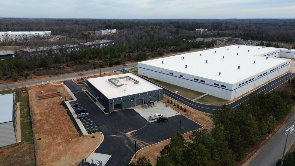 More Photos Of 10701 Clear Creek Commerce Dr, Charlotte Warehouse For Lease