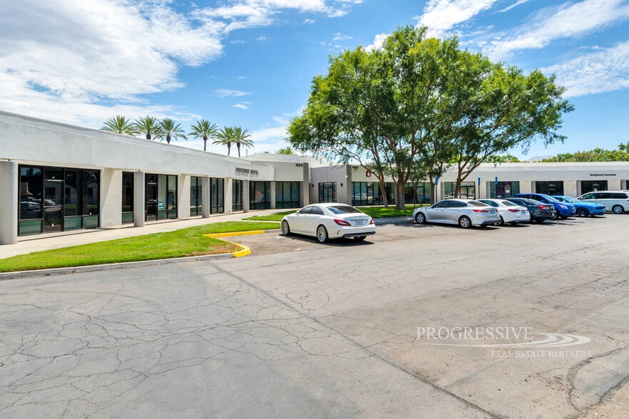 More Photos Of 420-424 E Hospitality Ln, San Bernardino Unknown For Lease