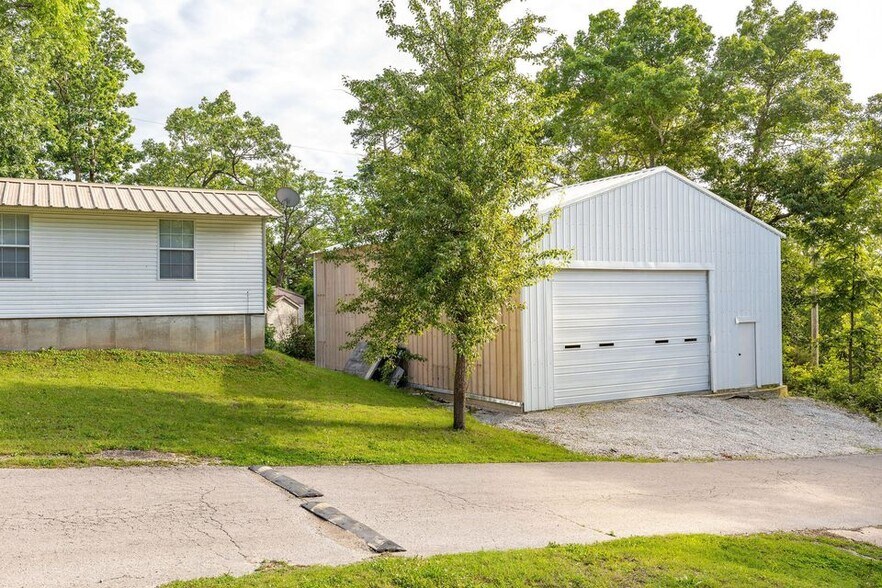 More Photos Of 153 Laclede Ln, Hollister Manufactured Housing Mobile Home Park For Sale