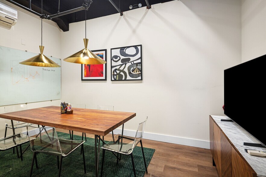 More Photos Of 1425 Locust St, Philadelphia Apartments For Lease