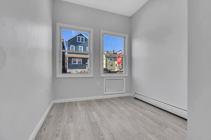 More Photos Of 167-169 Smith St, Elizabeth Apartments For Sale