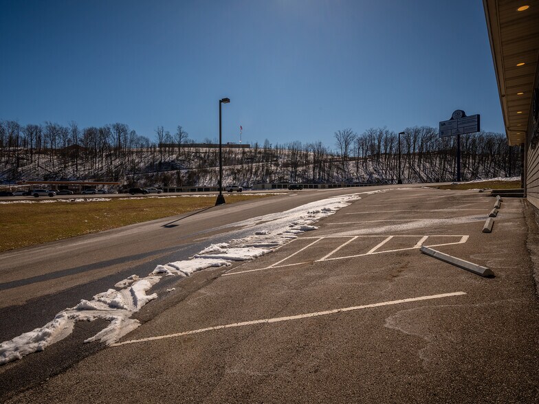 More Photos Of 80 Technology Dr, South Charleston Medical For Sale