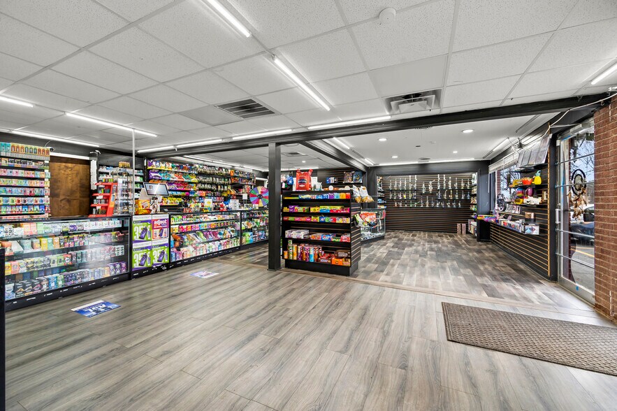 More Photos Of 808-810 W Main St, Jamestown Auto Repair For Sale