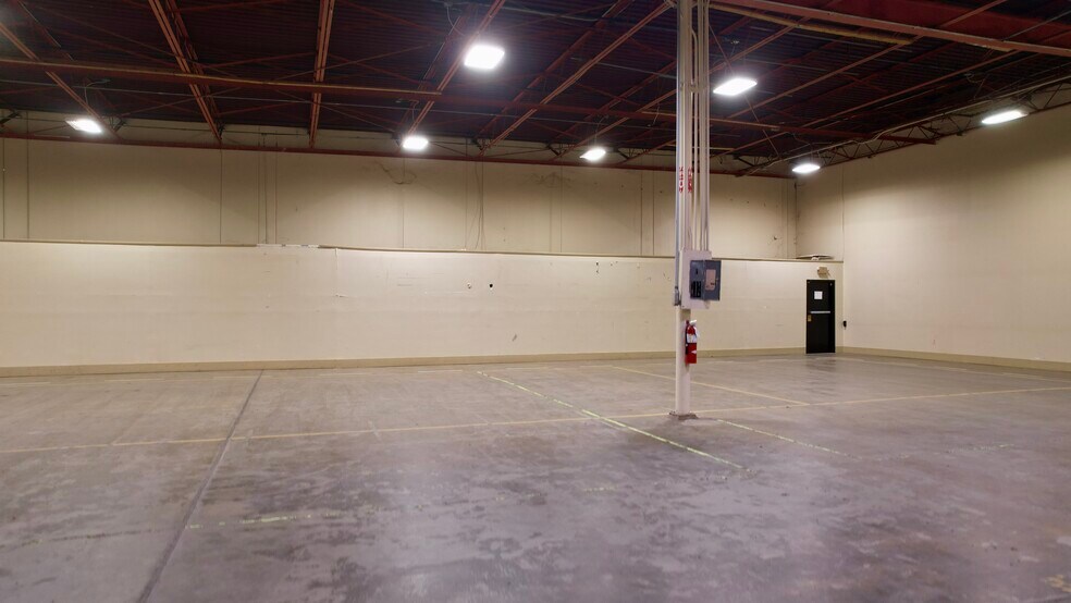 More Photos Of 1131 Shine Ave, Myrtle Beach Warehouse For Lease