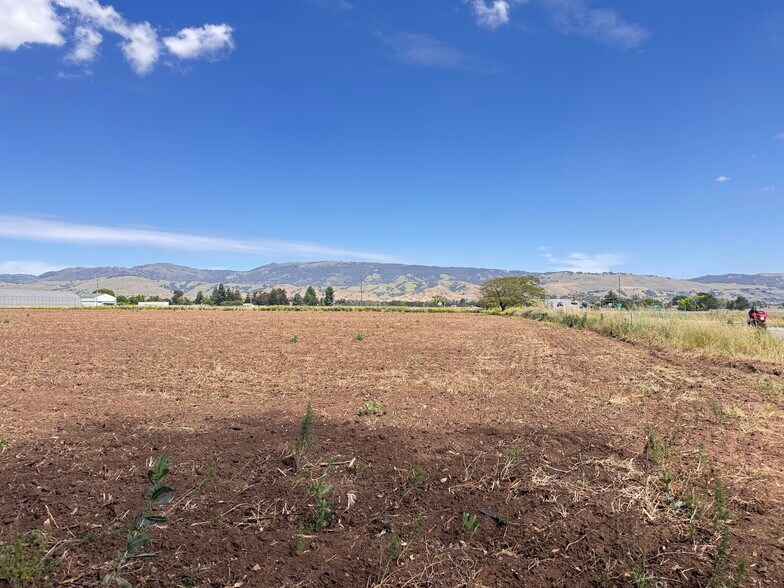 More Photos Of 310 Lena ave, Gilroy Land For Lease