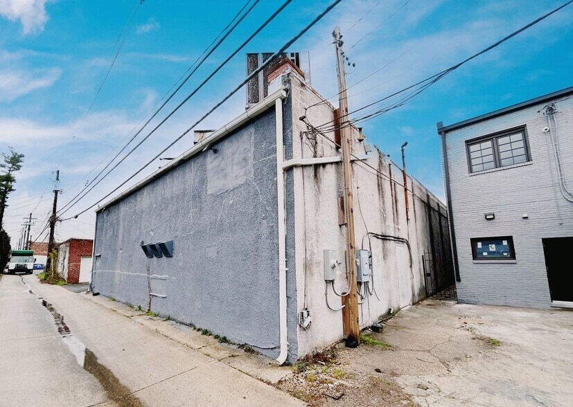 More Photos Of 416 Eastern Blvd, Essex Lodge Meeting Hall For Sale