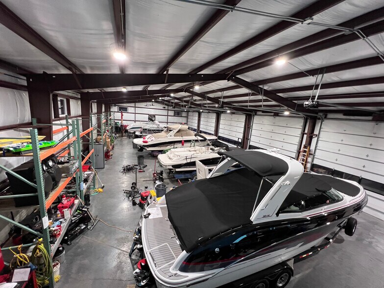 More Photos Of 27 Lighthouse Marina Rd, Sunrise Beach General Retail For Sale