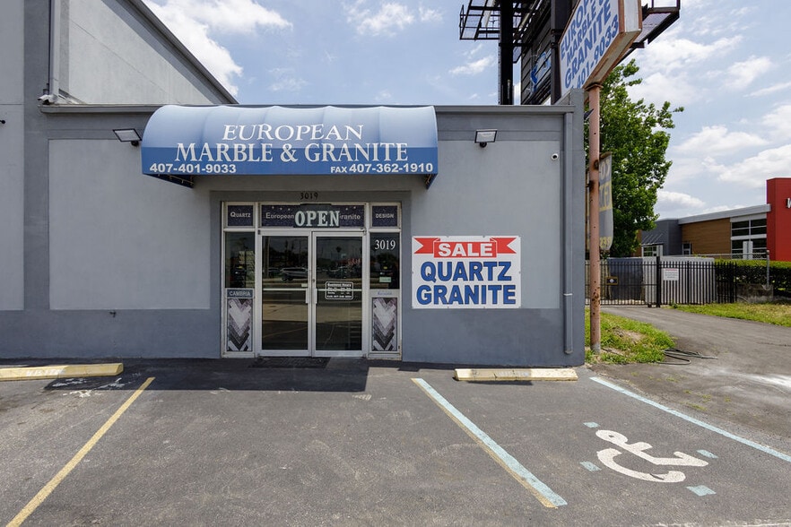 More Photos Of 2520 Hansrob Rd, Orlando Light Manufacturing For Lease