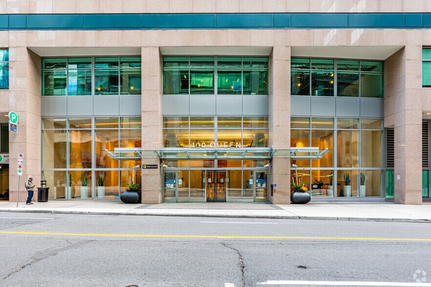 More Photos Of 45 O'Connor St, Ottawa Office For Lease