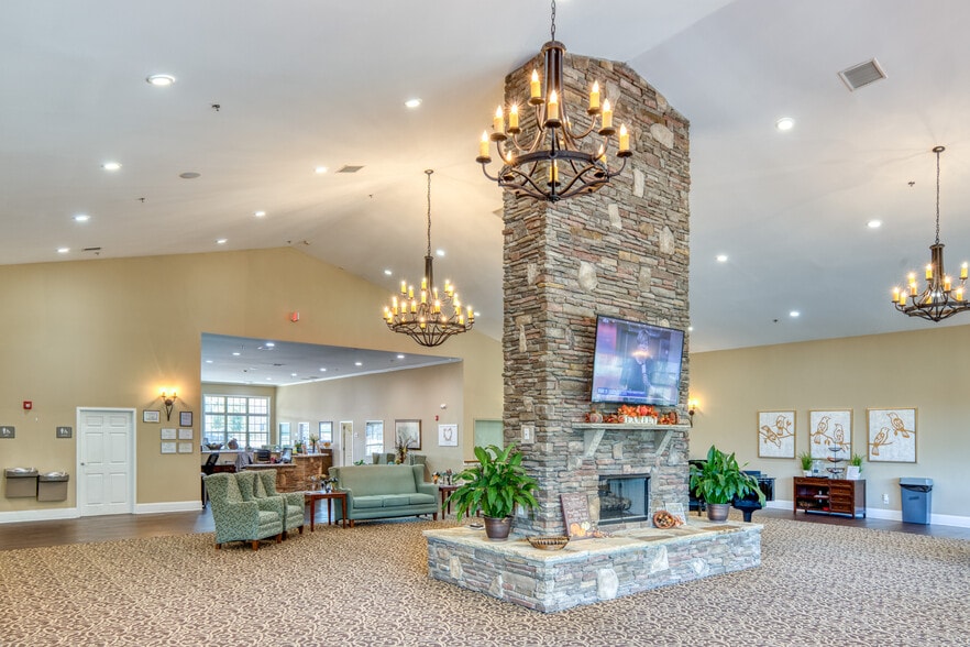 More Photos Of 138 Gateway Ln, Bethlehem Assisted Living For Sale