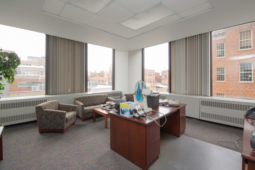 More Photos Of 151 S Rose St, Kalamazoo Office For Sale