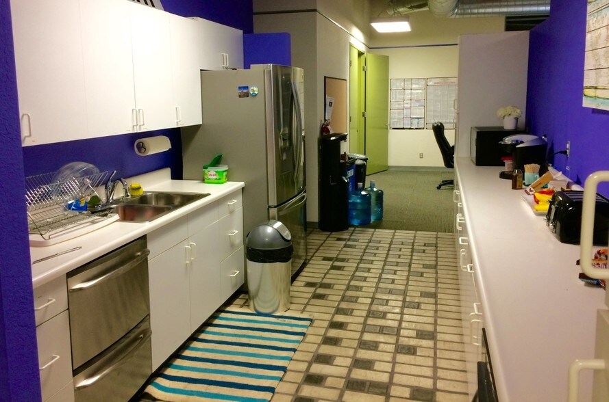 More Photos Of 67 E Evelyn Ave, Mountain View Research And Development For Lease