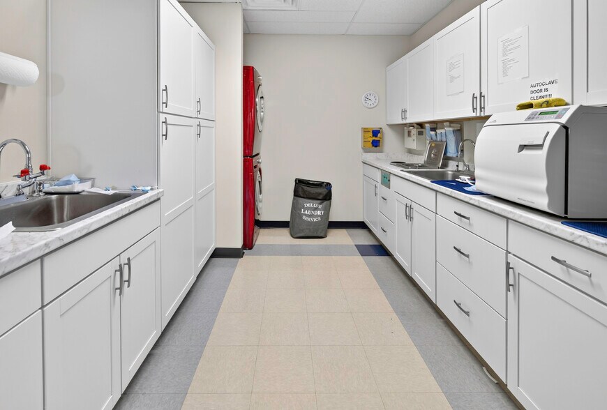 More Photos Of 313 W Drake Rd, Fort Collins Medical For Sale