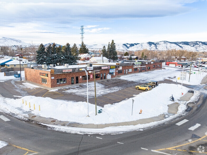 More Photos Of 15750 S Golden Rd, Golden General Retail For Lease
