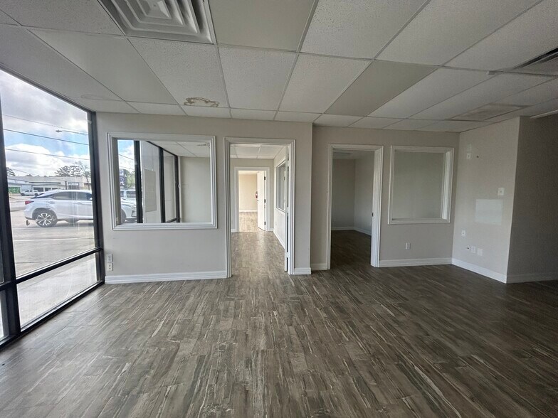 More Photos Of 1715 Sawdust Rd, Spring Self Storage For Lease